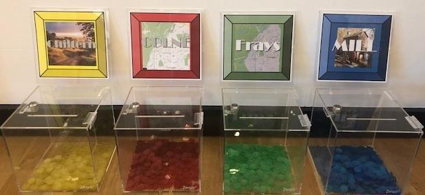 House team points in collecting boxes
